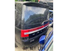 部品取車 三菱デリカD5