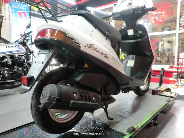 スズキ アドレスV100・パールホワイト・100cc・M.Eガレージ