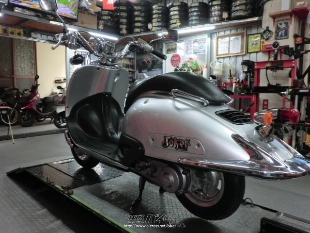ホンダ ジョーカー 50・シルバー・50cc・M.Eガレージ・8,064km・保証無 ホンダ ジョーカー 50・シルバー・50cc・M.Eガレージ・8,064km・保証無