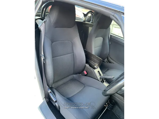 車内キレイです! ダイハツ コペン