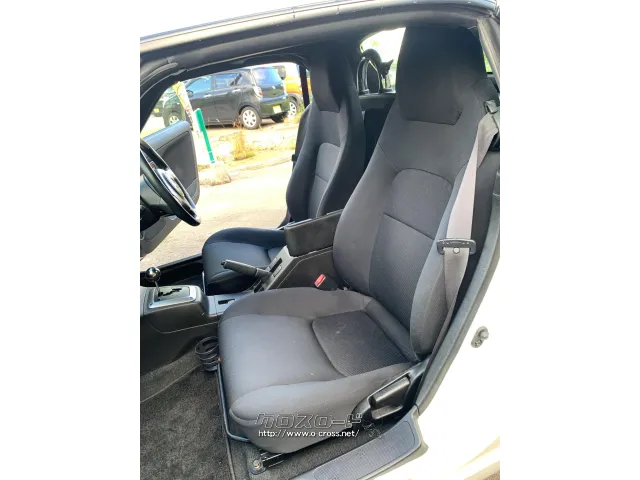 車内キレイです! ダイハツ コペン