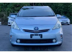 トヨタ プリウスα