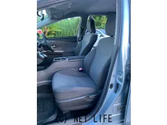 トヨタ プリウスα