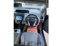 トヨタ プリウスα