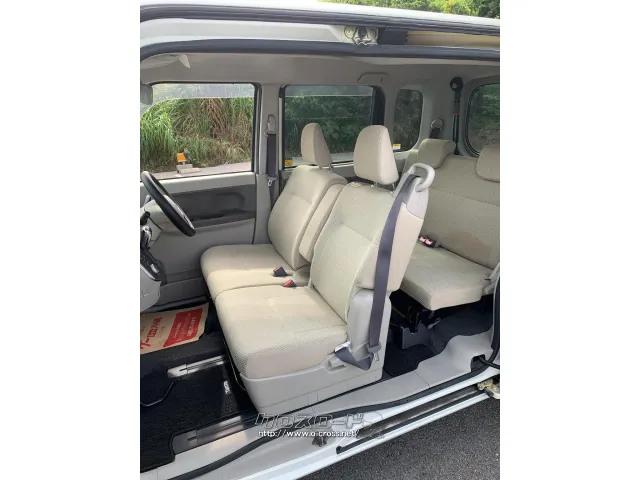 車内キレイです! ダイハツ タント