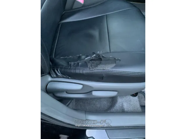 ※シートカバーやぶれあり トヨタ プリウス