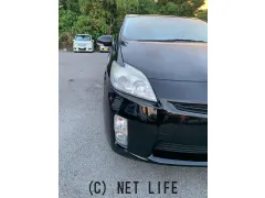 トヨタ プリウス