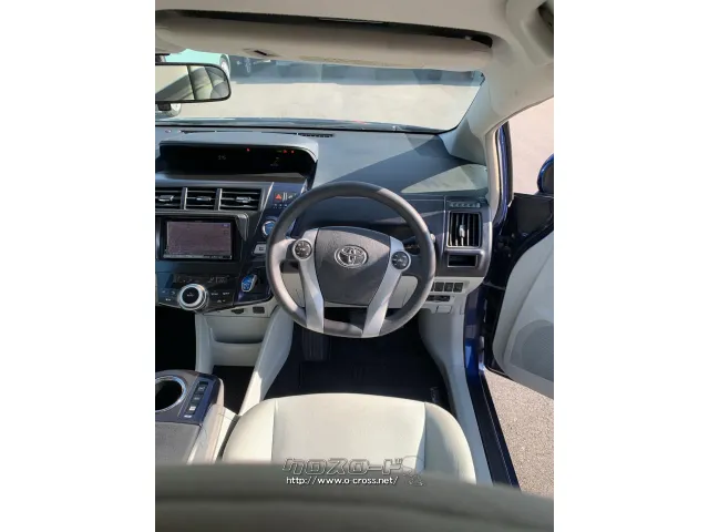 トヨタ プリウスα