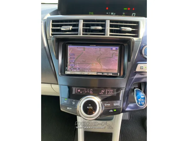 ナビ付き!(画面曇りあり) トヨタ プリウスα