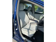 トヨタ プリウスα