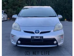 トヨタ プリウス