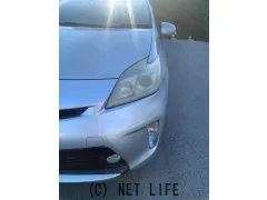 トヨタ プリウス