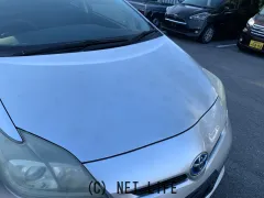 トヨタ プリウス