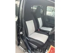 ダイハツ ミライース