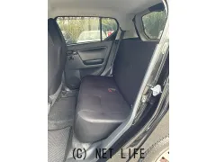 ダイハツ ミライース