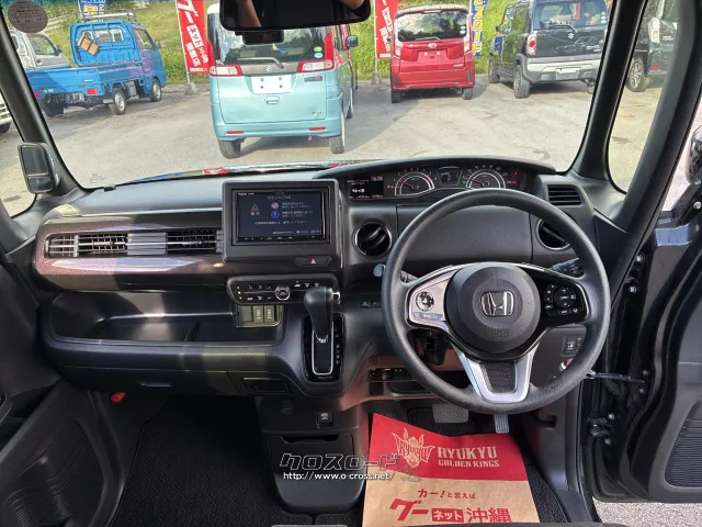 内装キレイです! ホンダ N-BOX