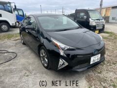 トヨタ プリウス