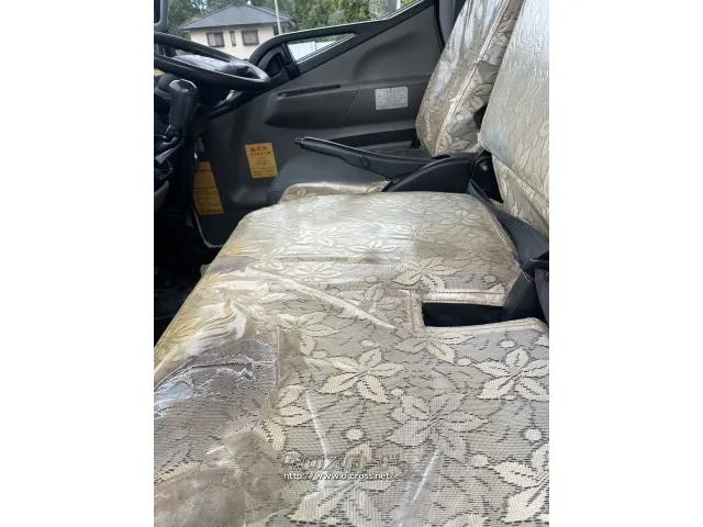 三菱ふそう キャンター