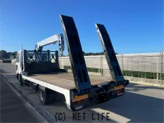 UDトラックス コンドル