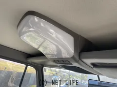 UDトラックス コンドル