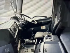 日野自動車 プロフィア