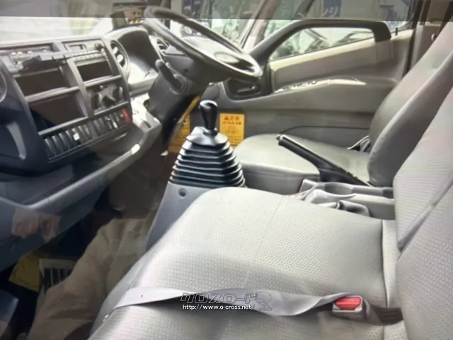 日野自動車 デュトロ