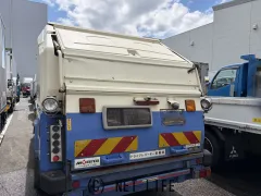 日野自動車 デュトロ