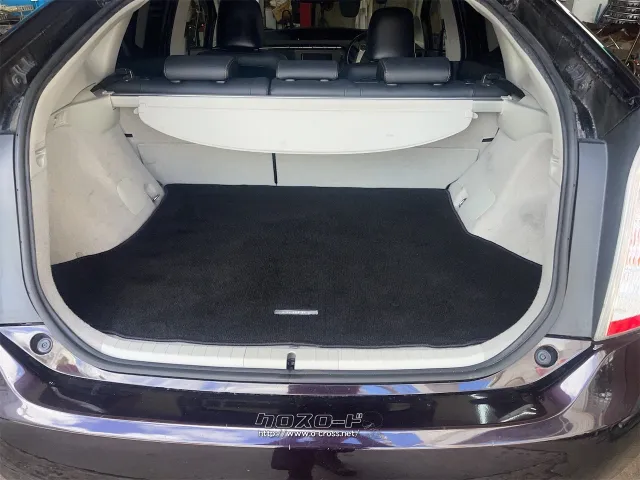 トヨタ プリウス