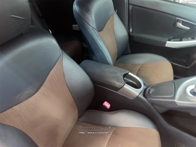 トヨタ プリウス