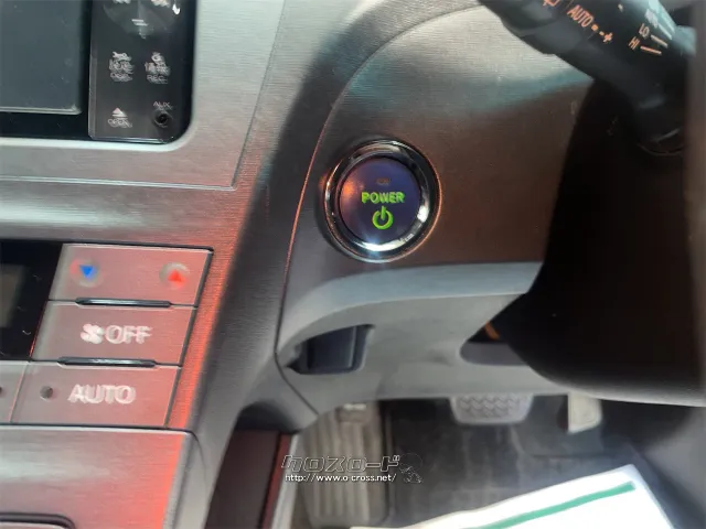 トヨタ プリウス