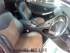 トヨタ プリウス