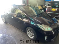 トヨタ プリウス