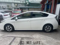 トヨタ プリウス