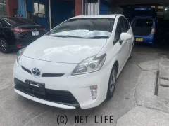 トヨタ プリウス