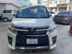 トヨタ ヴォクシー