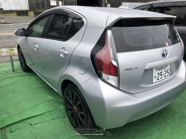 トヨタ アクア