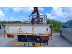 UDトラックス コンドル