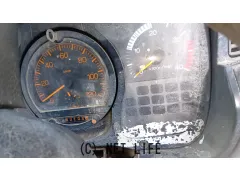 UDトラックス コンドル