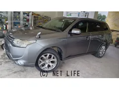 三菱 アウトランダーPHEV
