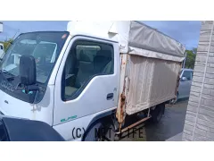 いすゞ エルフ