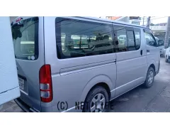 トヨタ ハイエースバン