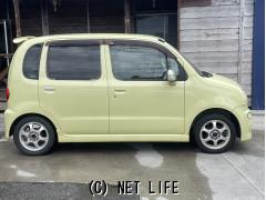 ダイハツ ムーヴラテ