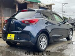 マツダ MAZDA2