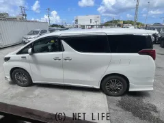 トヨタ アルファードハイブリッド