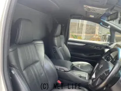 トヨタ アルファードハイブリッド