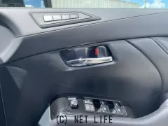 トヨタ アルファードハイブリッド