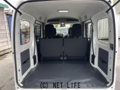 ダイハツ ハイゼットカーゴ