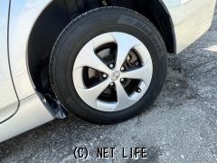 トヨタ プリウス