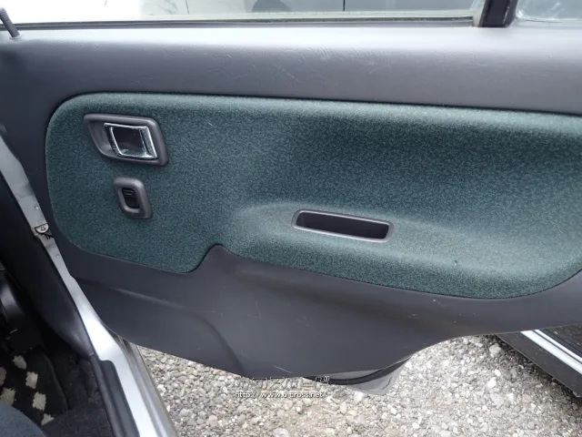 ダイハツ ミラジーノ