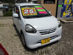 ダイハツ ミライース